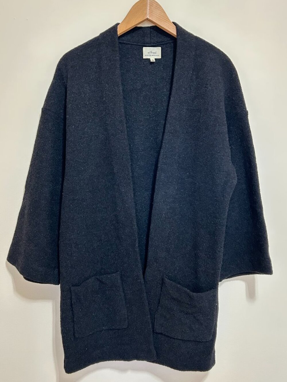 Aritzia Wilfred Thais Cardigan Black Size XS